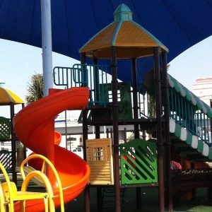 playground equipment suppliers play